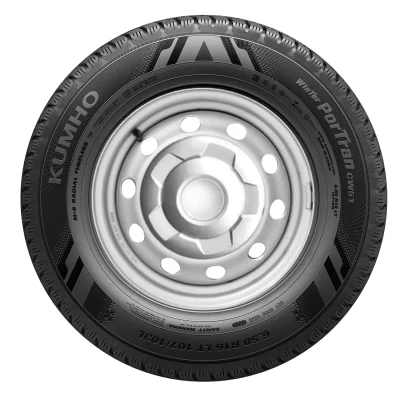 Kumho CW51 WinterPorTran, вид спереди